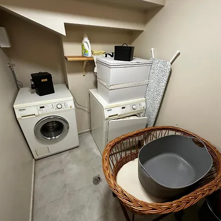 Apartment 1 Bedroom Fancy Near Hospital *