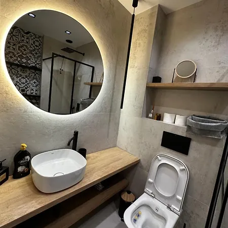 1 Bedroom Fancy Near Hospital Apartment Sofia