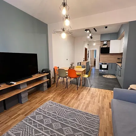 1 Bedroom Fancy Near Hospital